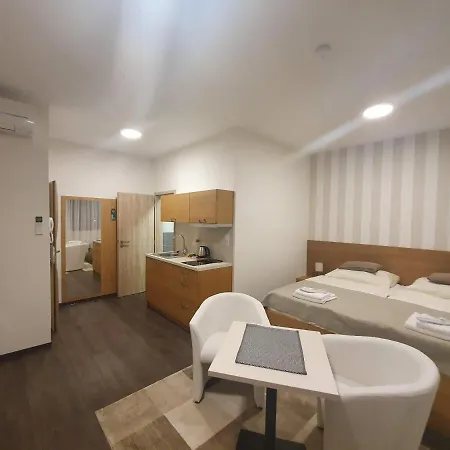 461 Apartment